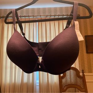 CACIQUE (LANE BRYANT) BLACK PLUNGE BRA.